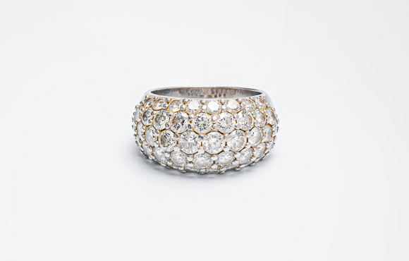 プラチナダイヤパヴェリング　D 3.68Ct