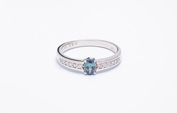 プラチナ　アレキサンドライトリング　A 0.50Ct D 0.26Ct