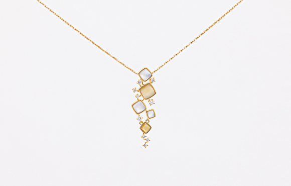 K 18 TASAKI シェル　ダイヤネックレス　D ０.39Ct