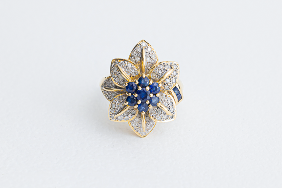 K 18サファイヤリング　S １.32Ct D ０.6Ct