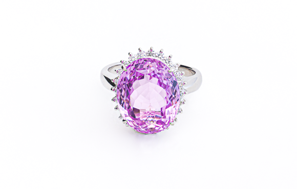 プラチナ　クンツアイト　リング　K13.00Ct D 0.53Ct